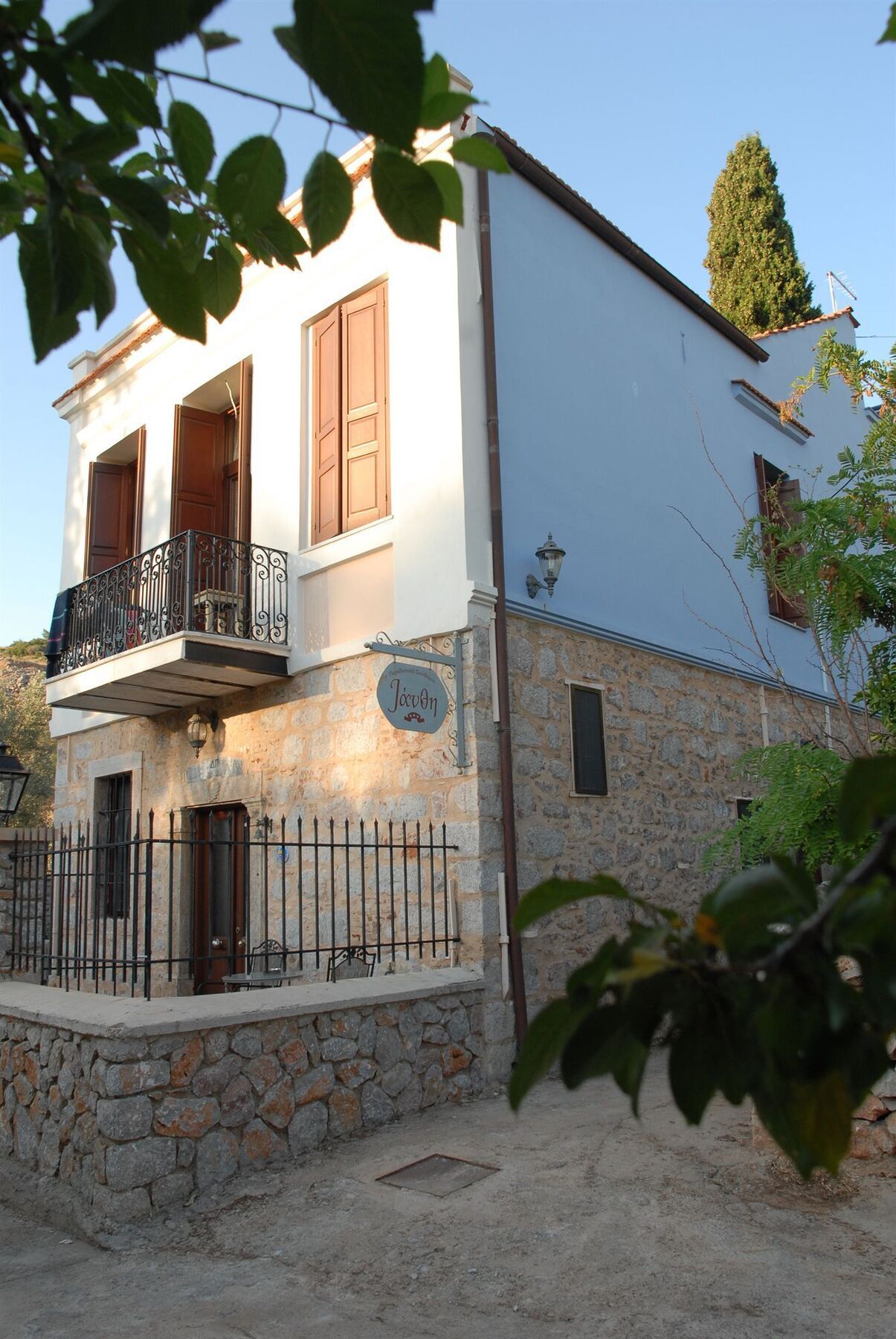 Traditional Boutique Hotel " Ianthe " Véssa Exterior photo